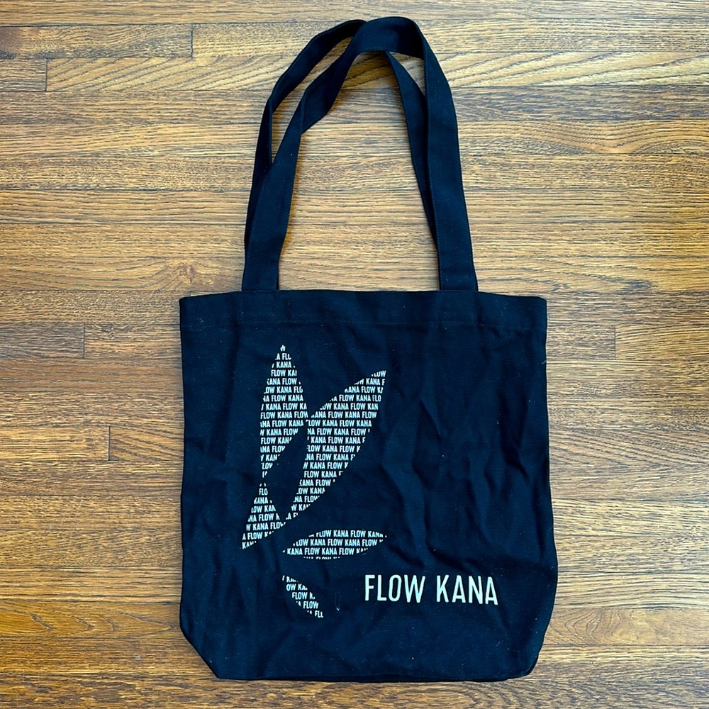 Black Cloth Medium Logo Tote Bag